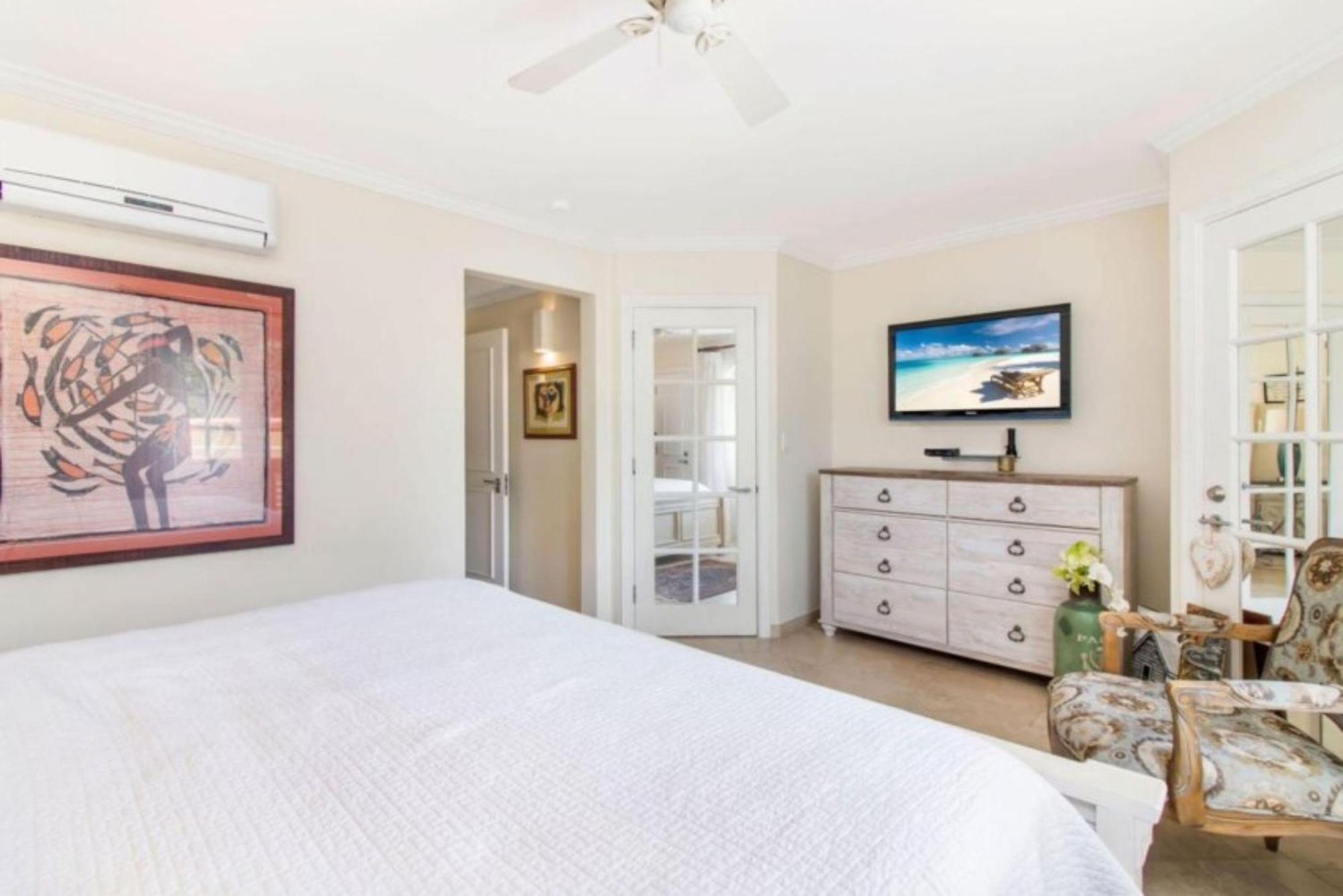 Sapphire Beach Condos Крайст Чърч Стая снимка